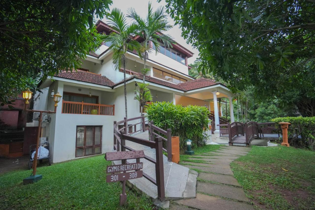 Fragrant Nature Backwater Resort & Ayurveda Spa Kollam Kültér fotó