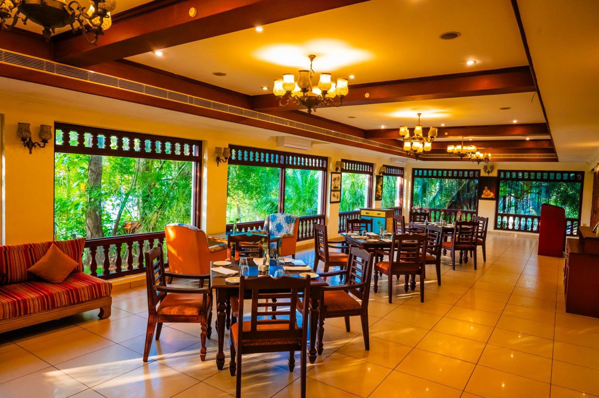Fragrant Nature Backwater Resort & Ayurveda Spa Kollam Kültér fotó