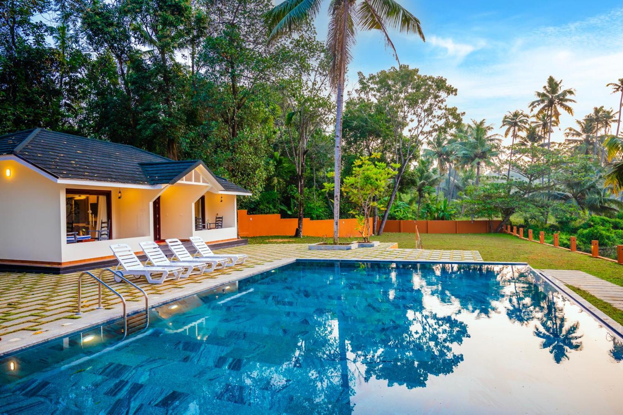 Fragrant Nature Backwater Resort & Ayurveda Spa Kollam Kültér fotó